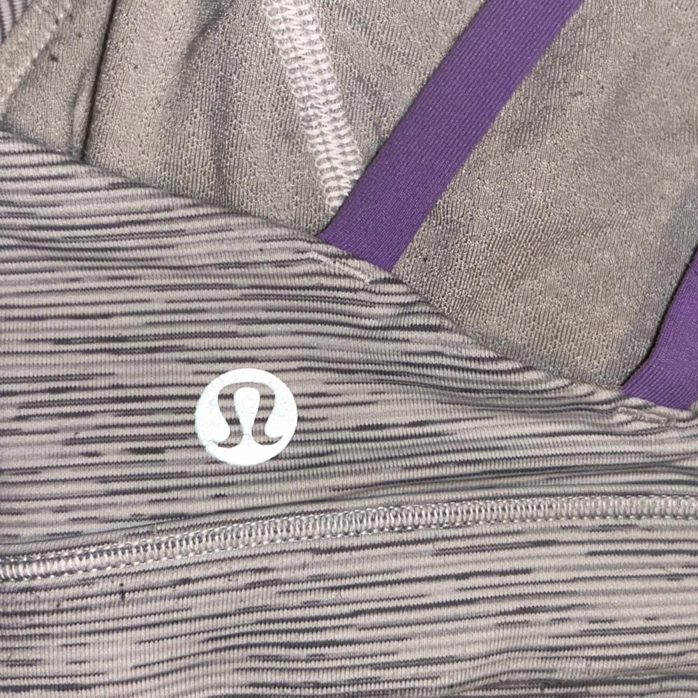 Lululemon Sports Bra - Picture 4 of 5